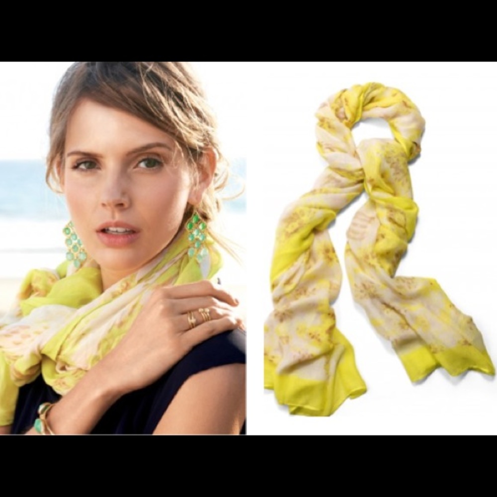 Stella and Dot Palm Springs scarf in Citrine